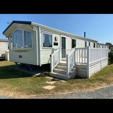 3 Bed Caravan Norfolk Near The Coast Belton with Browston Экстерьер фото